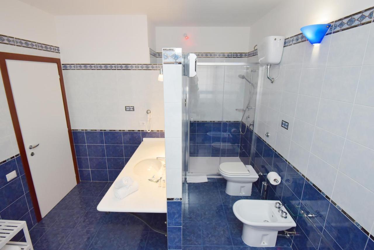 Vicocolli Rooms Muravera Exteriér fotografie